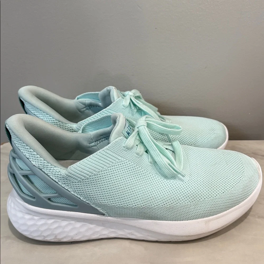 Kizik Athens Handsfree Slip On Women's Athletic  Mint Sneakers Size 8 Wide - Picture 10 of 12